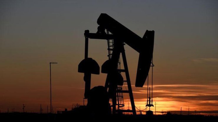 Нефть впервые с 6 марта "пробила" $48/баррель