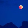Лунное затмение 30 ноября: чем опасно