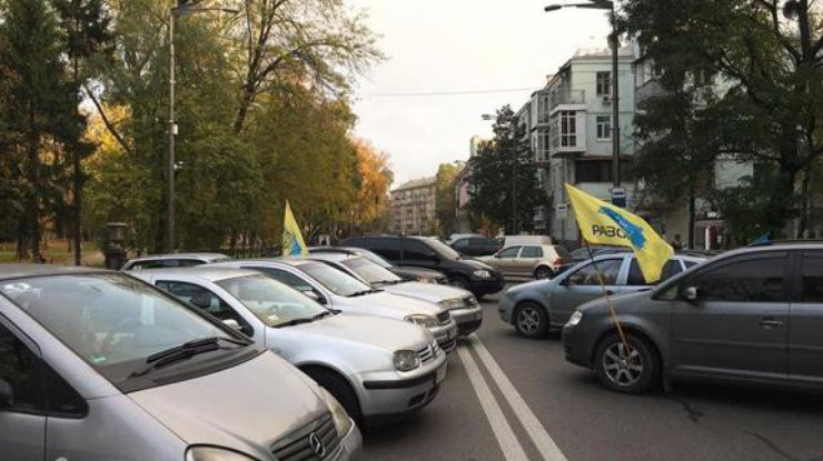 В Киеве заблокировали улицу Грушевского / Фото: Kyiv LIVE