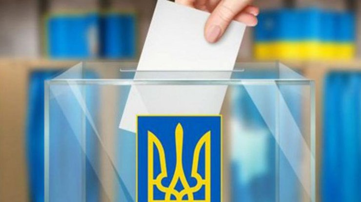 Всего в Украине избирают 370 мэров городов