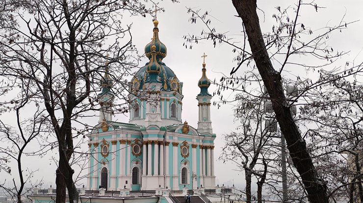 С 15 декабря Андреевская церковь снова будет принимать посетителей