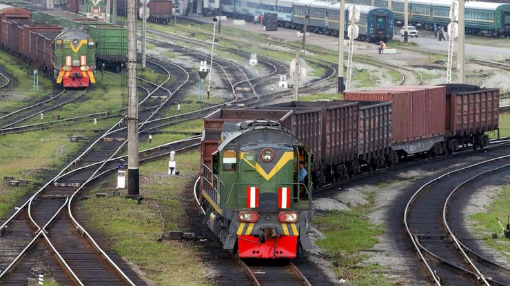 Союз операторов железнодорожного транспорта РФ попросил власти повременить с таким решением