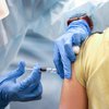 Какую вакцину привезут в Украину: названы главные факторы
