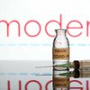 Вакцина Moderna: в США выявили острую аллергическую реакцию после прививки 