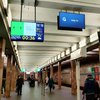 В киевском метро установили табло обратного отсчета времени (фото)