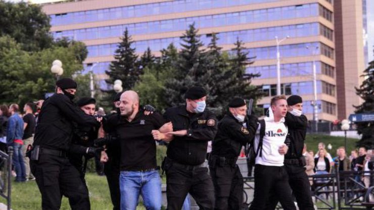 Протесты в Беларуси/ фото: spring.org