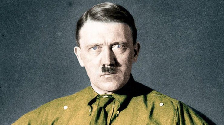 Адольф Гитлер/ Фото: pilotjar.com