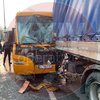 В Киеве маршрутка "влетела" в грузовик, есть пострадавшие 