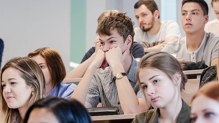В Украине подорожает высшее образование/ Фото: kommersant.ru