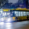 В Киеве засняли "огненный троллейбус" (видео)