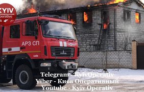 Пожар на СТО/ Фото: Киев Оперативный 