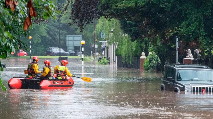 Фото: наводнения в Великобритании / ont.by