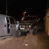 Пил виски и таранил авто: в Киеве водитель устроил дебош на дороге