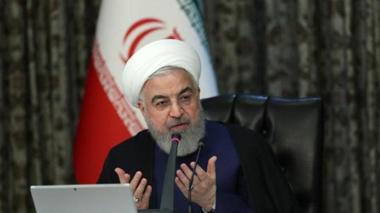 Президент Ирана Хасан Рухани выступает на заседании правительства по коронавирусу, Тегеран, 21 марта 2020 года/REUTERS