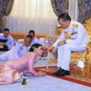 Карантин по-королевски: тайский монарх поехал с любовницами в Германию
