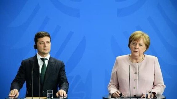 Зеленский и Меркель/ Фото: EPA