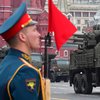 Парад Победы в Москве перенесут на осень - РБК