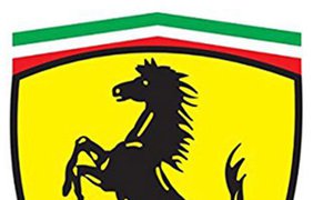 Быстрая доставка: экс-директор "Ferrari" работает водителем скорой