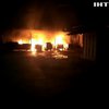 Масштабна пожежа на Запоріжжі знищила 9 автомобілів