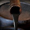 Нефть упала в цене - Bloomberg