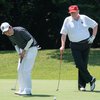 Байден пристыдил Трампа за игру в гольф