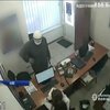 Іноземець грабував у Києві аптеки та кредитні установи (відео)