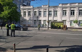 Силовики возле Парка Славы в Киеве