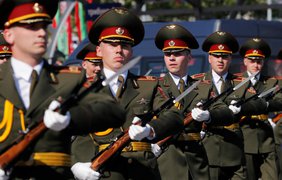 Военный парад в Минске 
