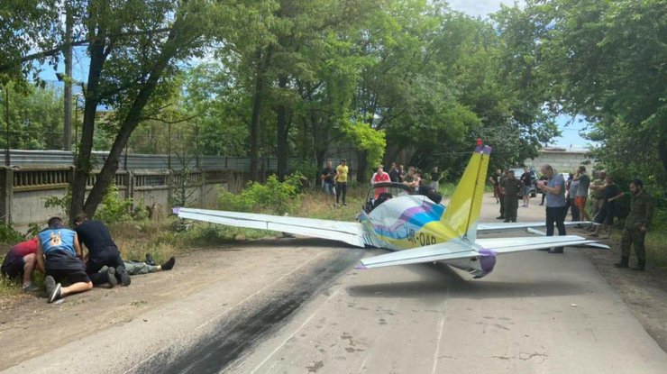 В Одессе упал легкомоторный самолет/ Фото: od.npu.gov.ua