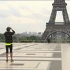 У Парижі відкриють для відвідувачів Ейфелеву вежу