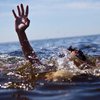 Семь детей утонули при попытке спасти друга