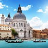 Венеция "тонет" под метровыми слоями воды