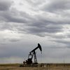 Страны ОПЕК+ договорились продлить сокращение добычи нефти