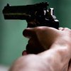 В Бердянске пьяный мужчина стрелял по детям