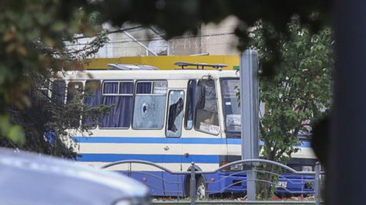 Автобус с заложниками в Луцке / Фото: Николай Мартынюк/ЕРА