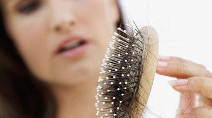 Фото: выпадение волос / woman.rambler.ru
