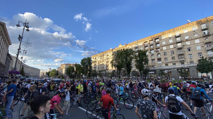 Велосипедисты вышли защитить свои права/Фото: lisnevsky