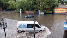 Бердянск начал "тонуть" (фото)