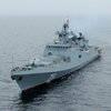 Российские военные открыли артиллерийский огонь у берегов Крыма