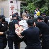 Под посольством Беларуси в Киеве задержали экс-политзаключенного Кольченко