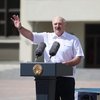 Протесты в Беларуси: Лукашенко выступил перед своими сторонниками (видео)