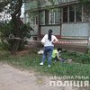 Харьковчанин пытался сбежать от полиции по балконам, но сорвался с 8-го этажа (видео)