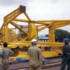 В Индии подъемный кран "похоронил" рабочих