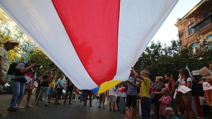 Акция солидарности в Киеве/Фото: ukrinform
