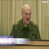 Лукашенко стягує до Мінська військову техніку