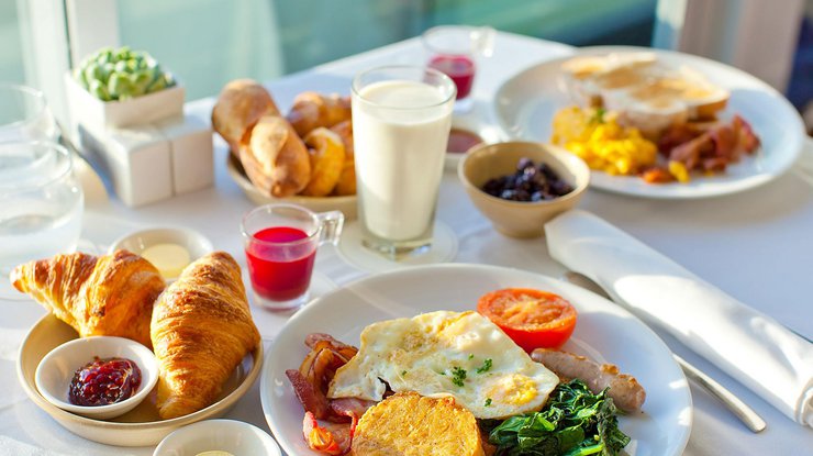 Завтрак/ Фото: chioshotel.gr