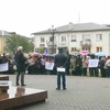 На Прикарпатті вчителі вийшли на протест проти безгрошів'я