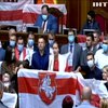 Українські депутати влаштували акцію у біло-червоних кольорах на підтримку народу Білорусі