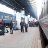 В Киеве проводница столкнула пассажира под поезд (видео)