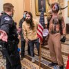 В США полиция арестовала захватчиков Капитолия